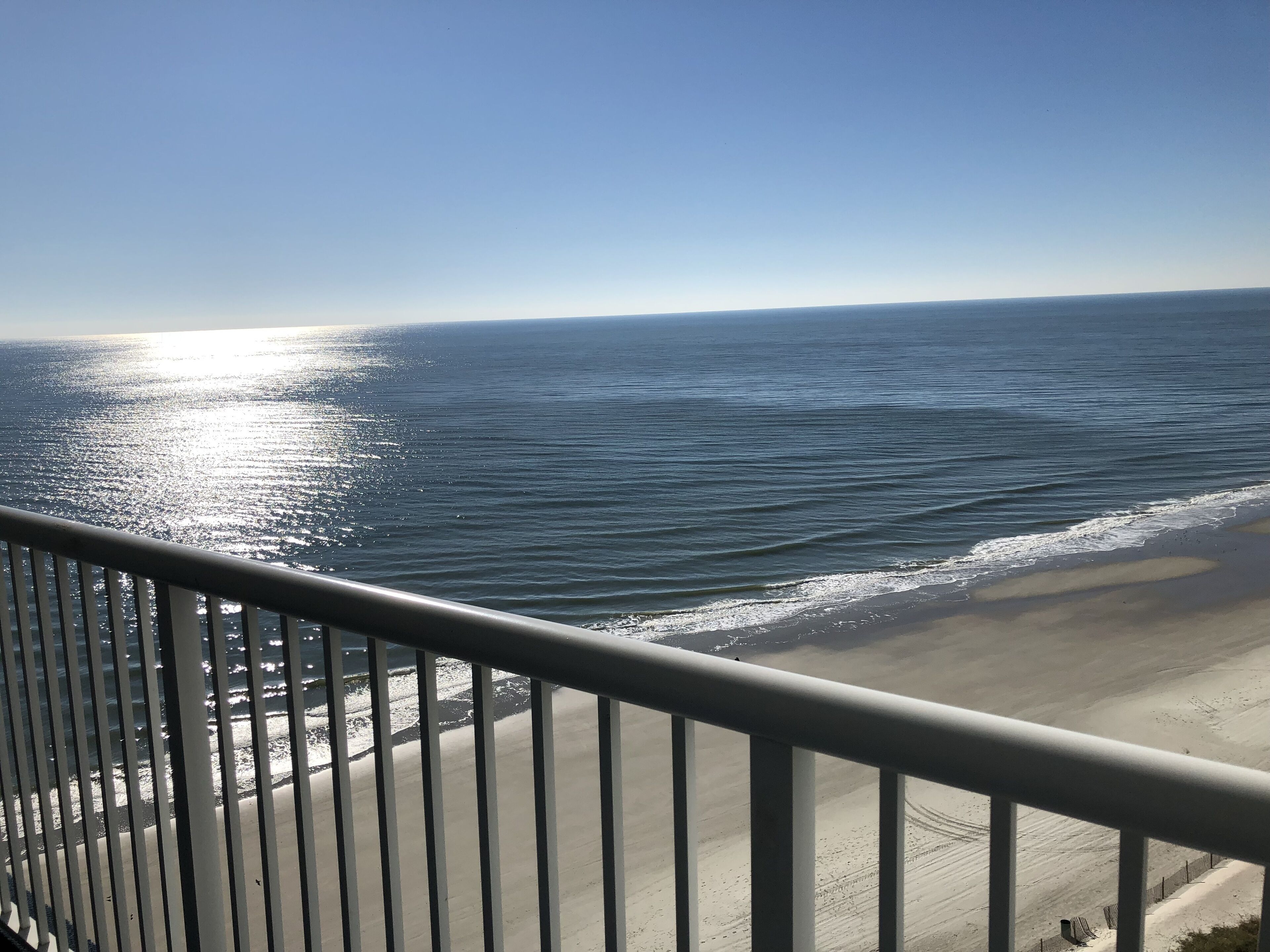 Seawatch 2BR/2BA North Tower Oceanfront Condo - Great Rates!