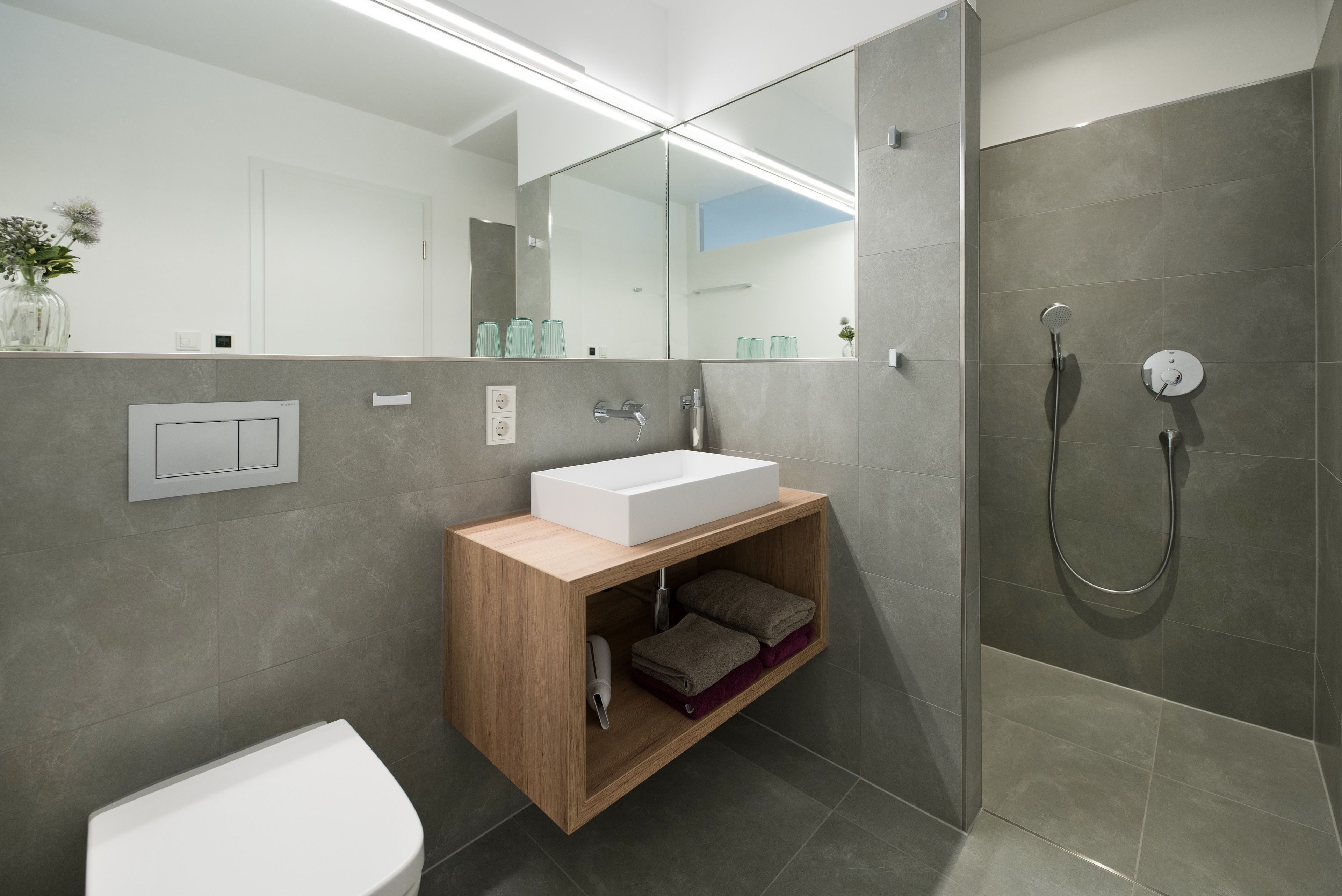 Shower, rainfall showerhead, hair dryer, heated floors