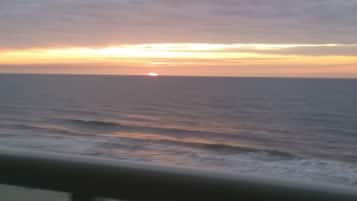 Beach/ocean view
