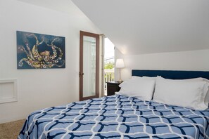 3 bedrooms, iron/ironing board, travel cot, free WiFi