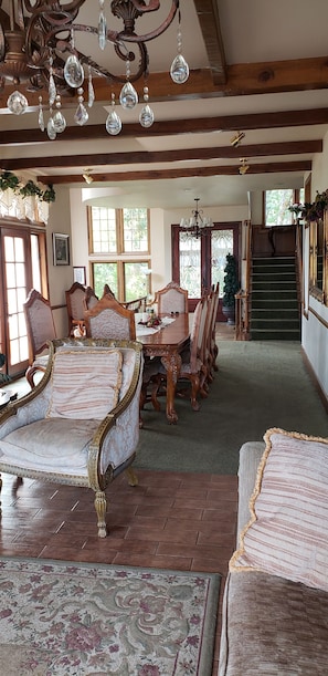 Interior - Best View of Lake Arrowhead (Lake Arrowhead)
