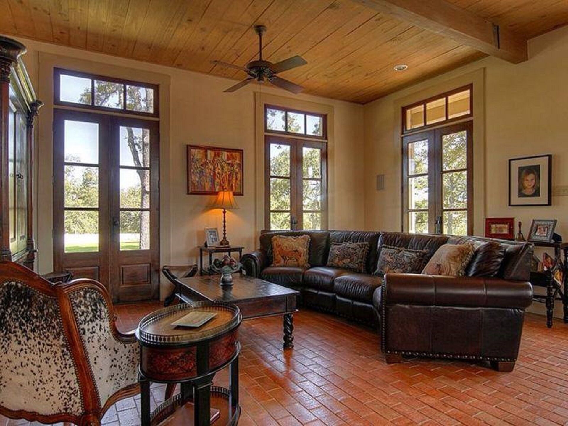 LUXURY RANCH ON 110+ ACRES W/ POOL, PARTY BARN FOR VACATION & WEDDINGS 