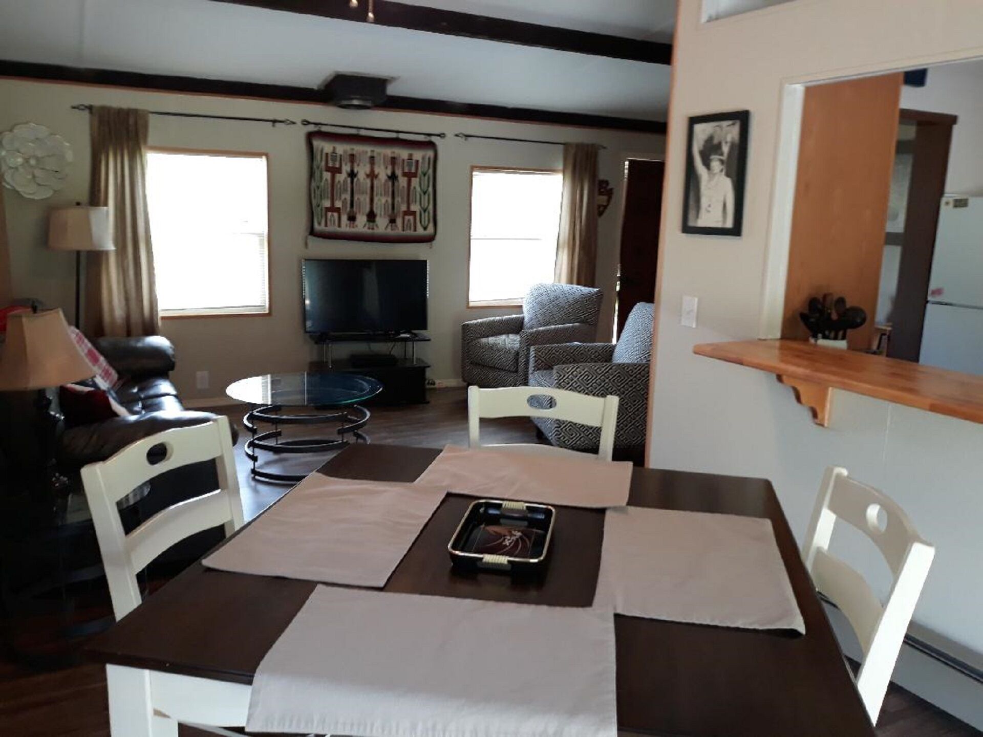 Dads Two Bedroom 1 Bath home and1 car garage. Walk to downtown Hill City, SD