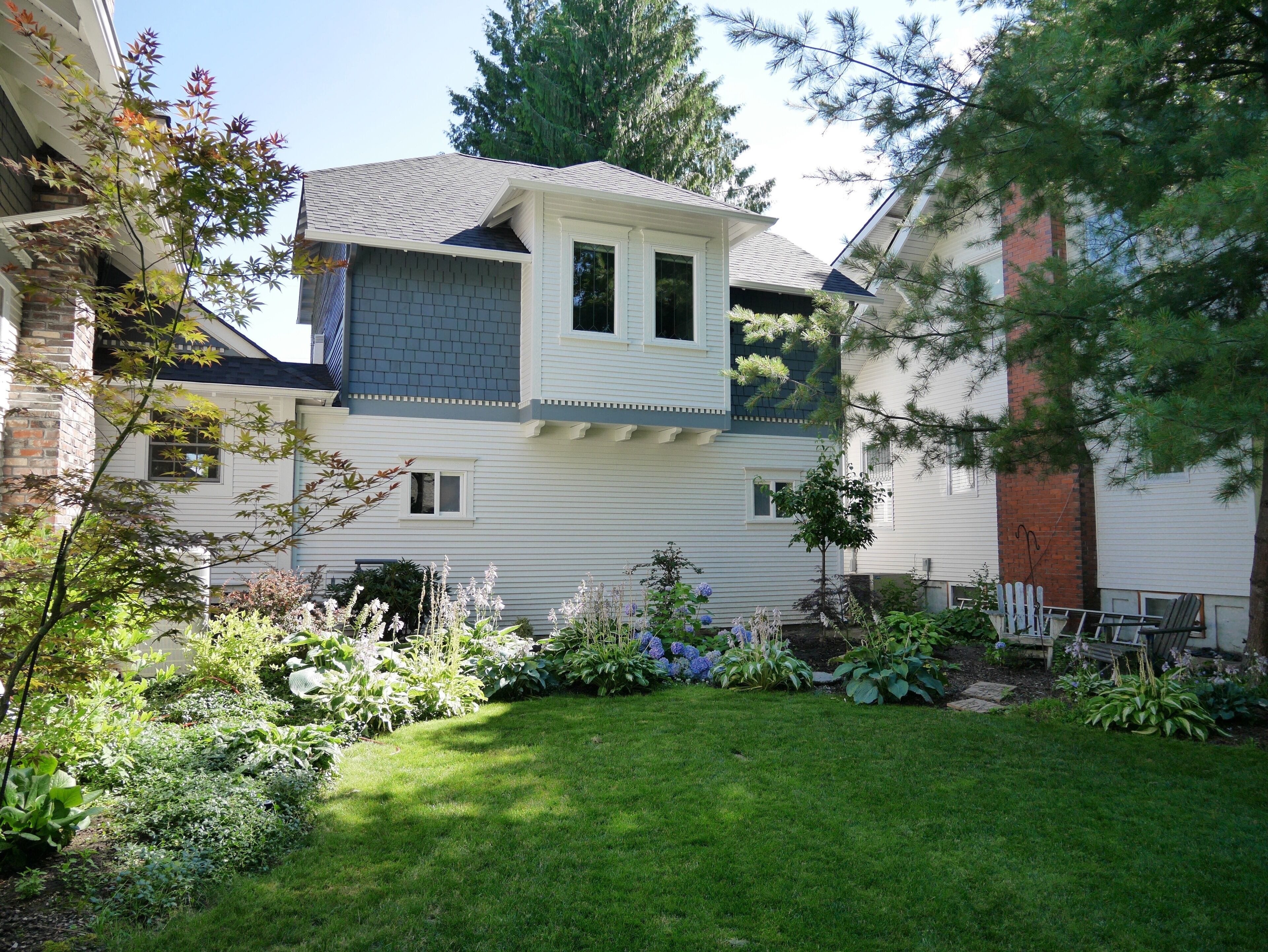 New carriage house in the heart of Coeur d' Alene's  historic Garden District