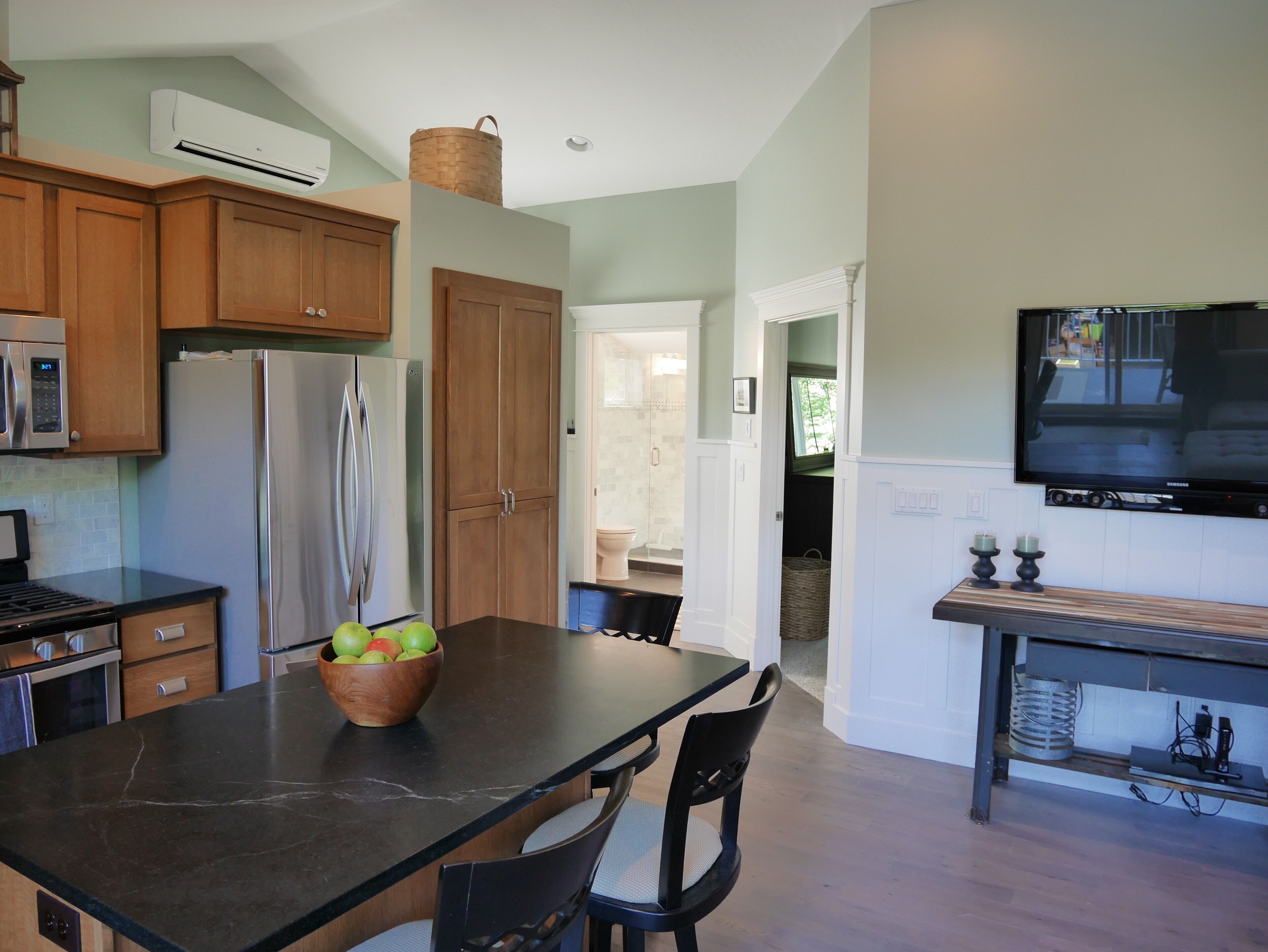 New carriage house in the heart of Coeur d' Alene's  historic Garden District