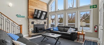 Nyd denne smukke Mountain top Chalet med din familie