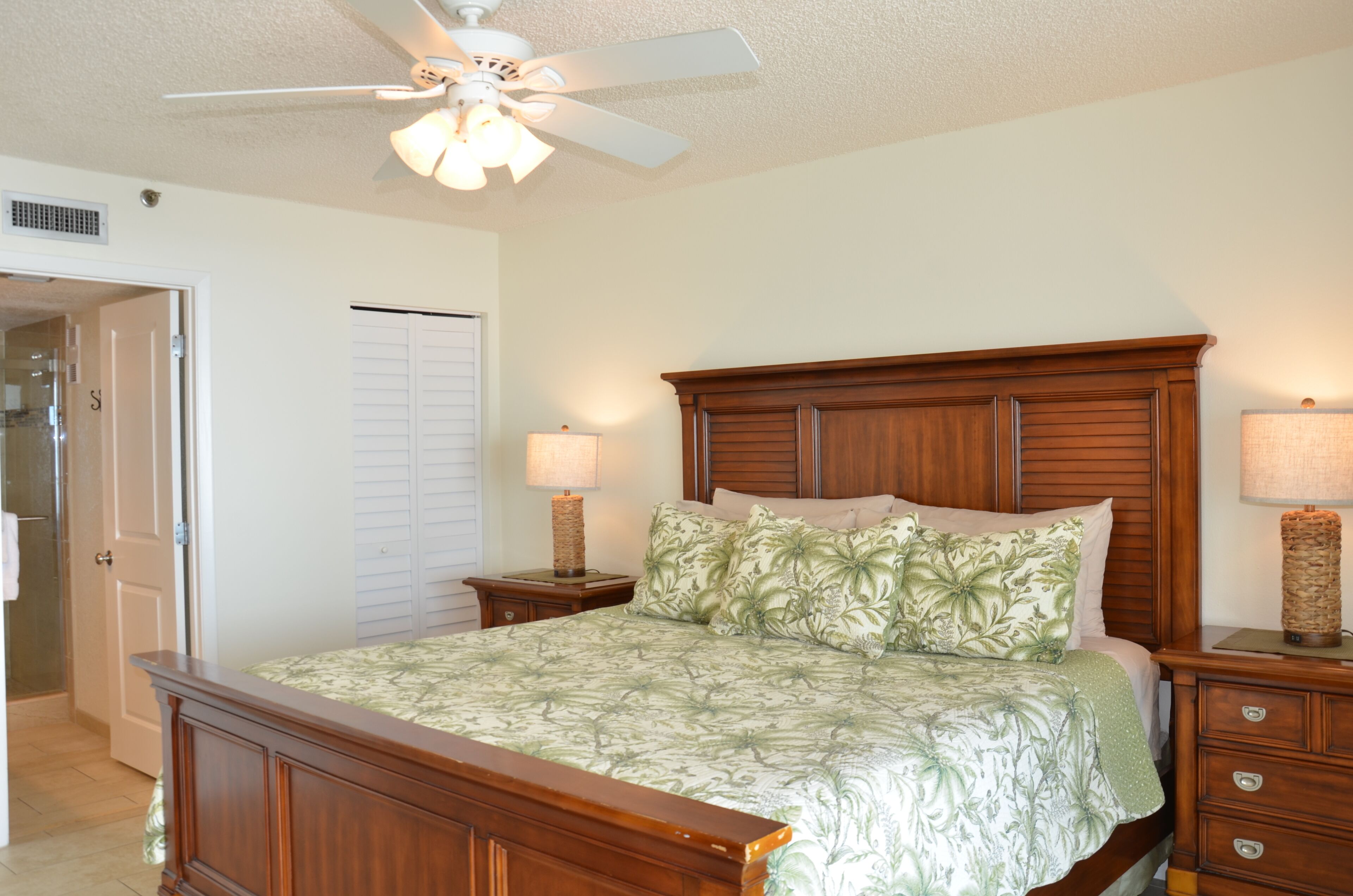 Primary bedroom has an ensuite bathroom and walk-in closet