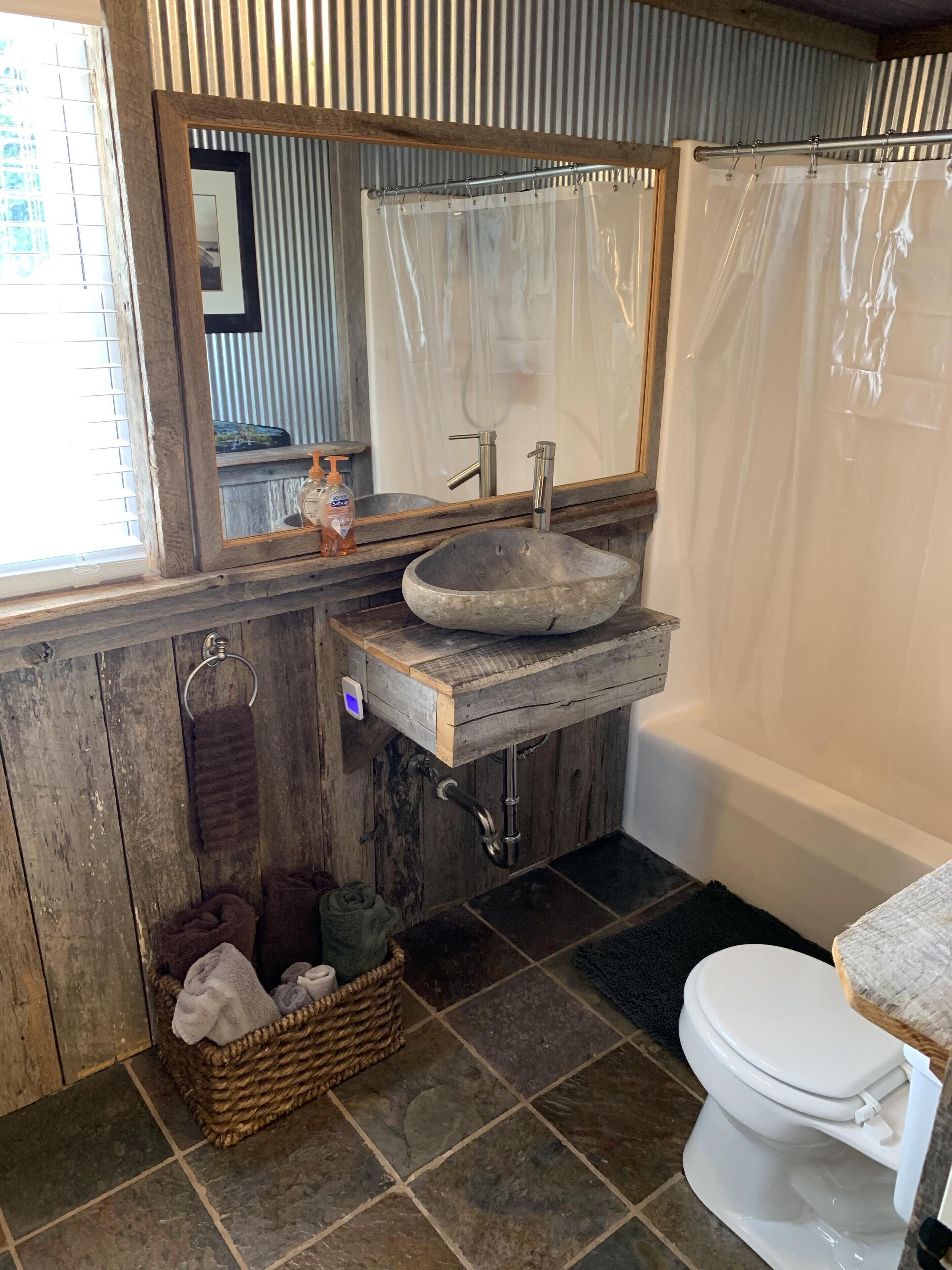 Breathtaking Country Paradise on 50  beautiful acres ~ Seclusion and nature 