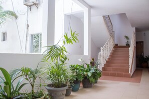 Staircase - Residence Gogo Sara (Dakar)