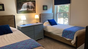 3 habitaciones, tabla de planchar con plancha y wifi gratis