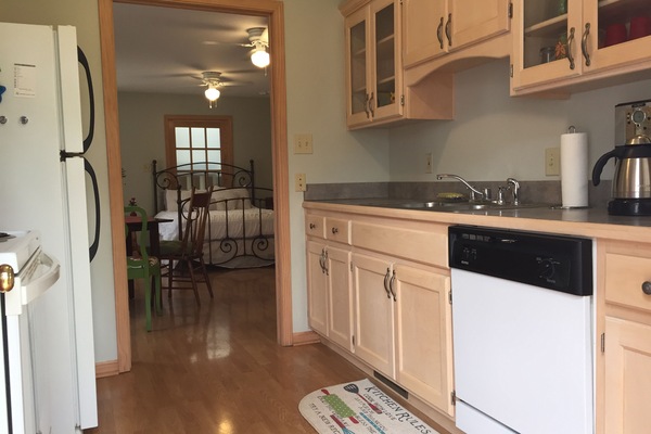 Frigorífic, microones, forn i placa de cuina