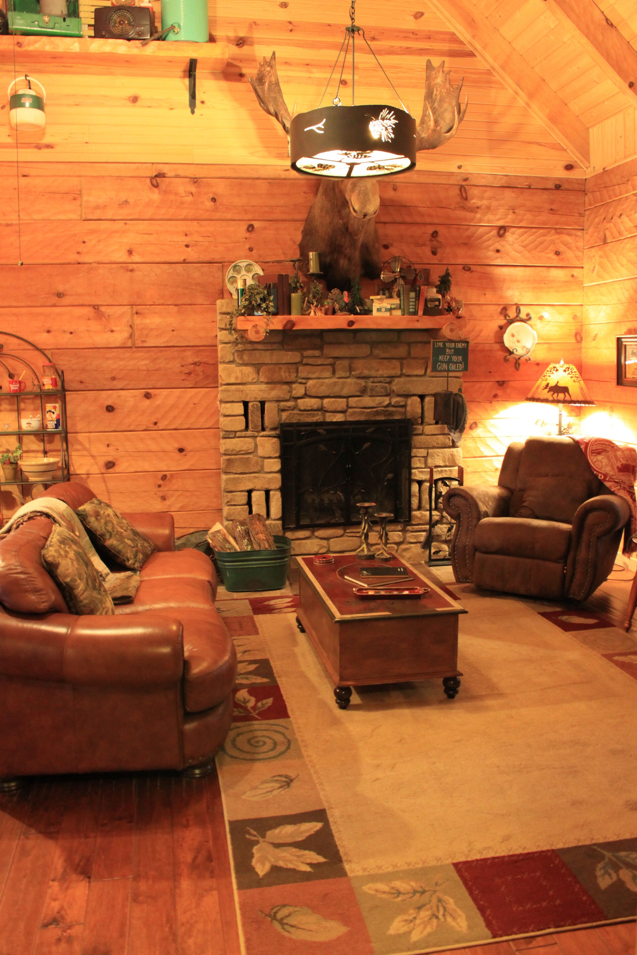 Secluded, Luxury Retreat On The Banks Of The White River