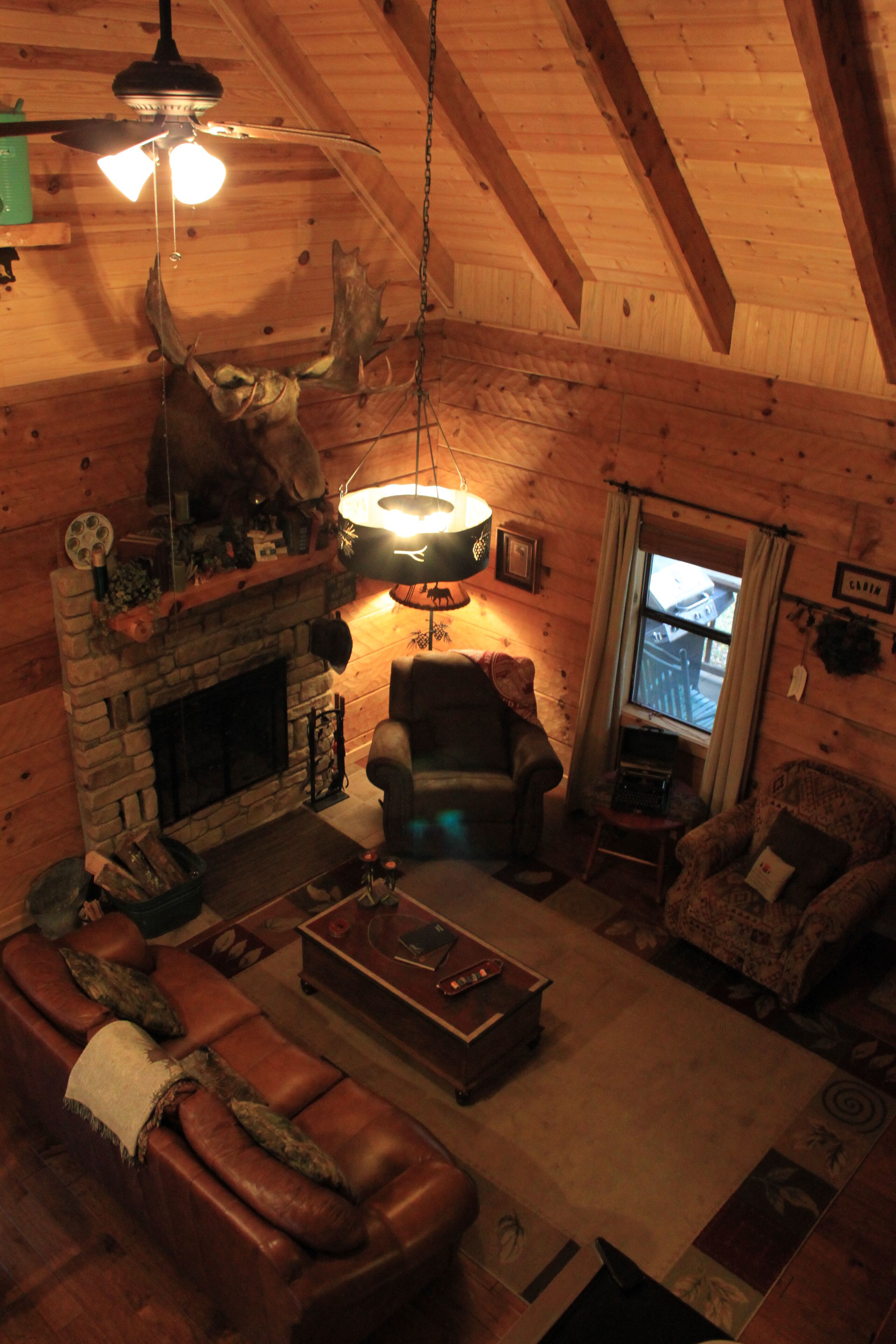 Secluded, Luxury Retreat On The Banks Of The White River