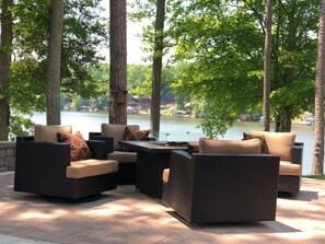 Terrace/patio - Great Escape-Spacious Peninsula Lot, Amazing Outdoor Spaces, Gentle Slope!       (Bracey)