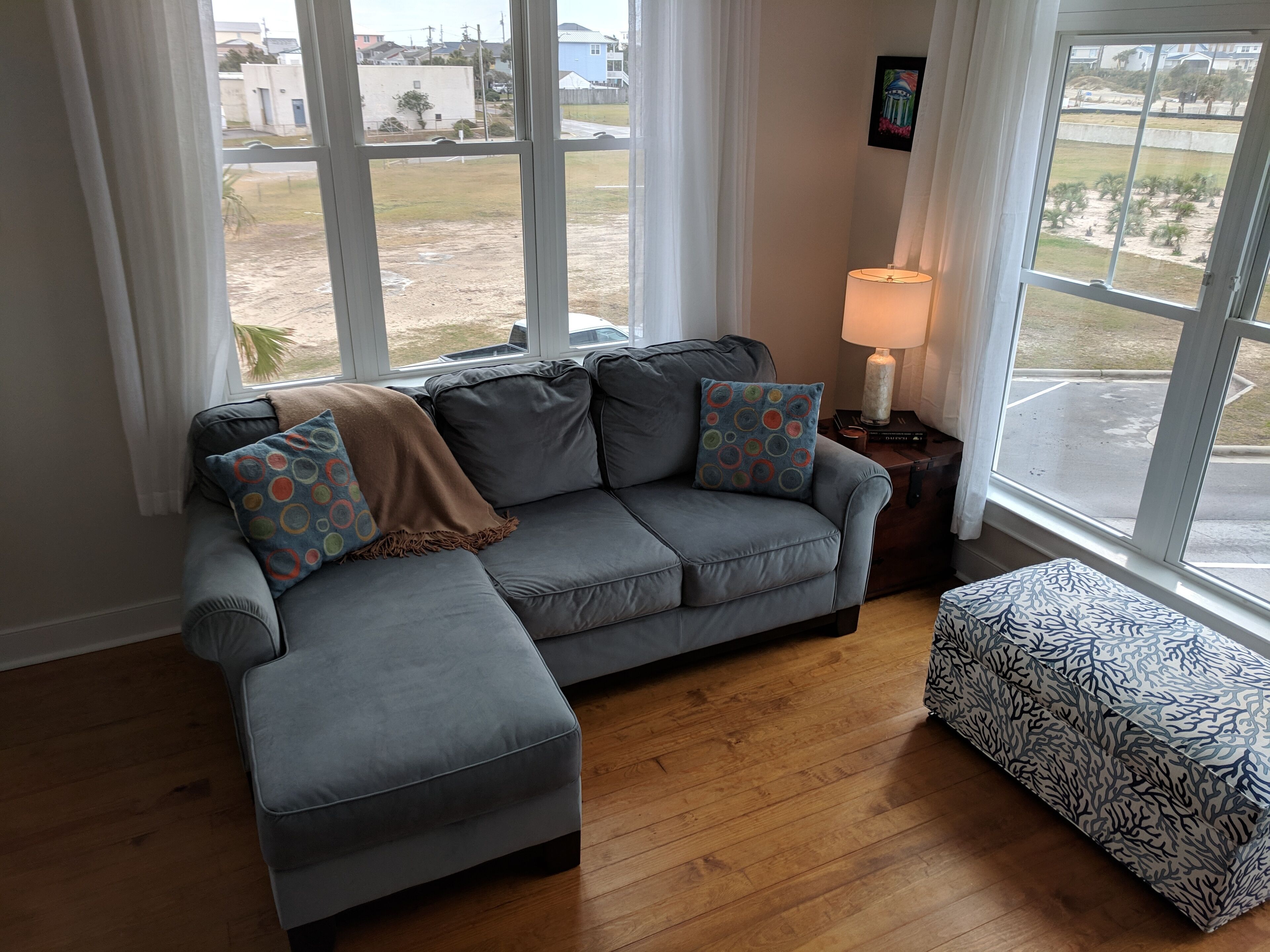  Ocean View Overlooking The Beach And Pool, Luxury Condo