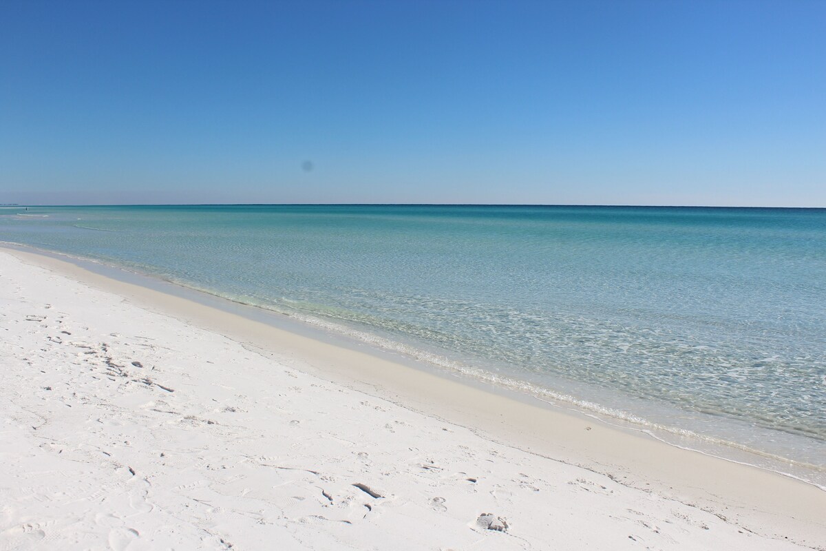 Photo 31 of BEACH COTTAGE 3BR, NEW GOLF CART W/HOUSE, PORCH SWING, 30 STEPS TO POOL, PETS!!!
