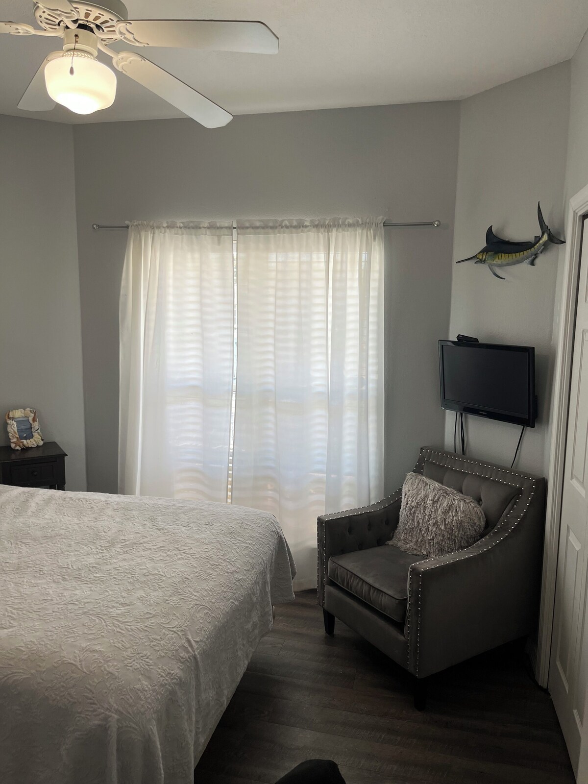 Photo 16 of BEACH COTTAGE 3BR, NEW GOLF CART W/HOUSE, PORCH SWING, 30 STEPS TO POOL, PETS!!!