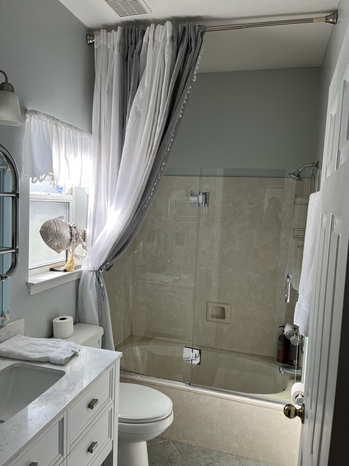 Photo 13 of BEACH COTTAGE 3BR, NEW GOLF CART W/HOUSE, PORCH SWING, 30 STEPS TO POOL, PETS!!!