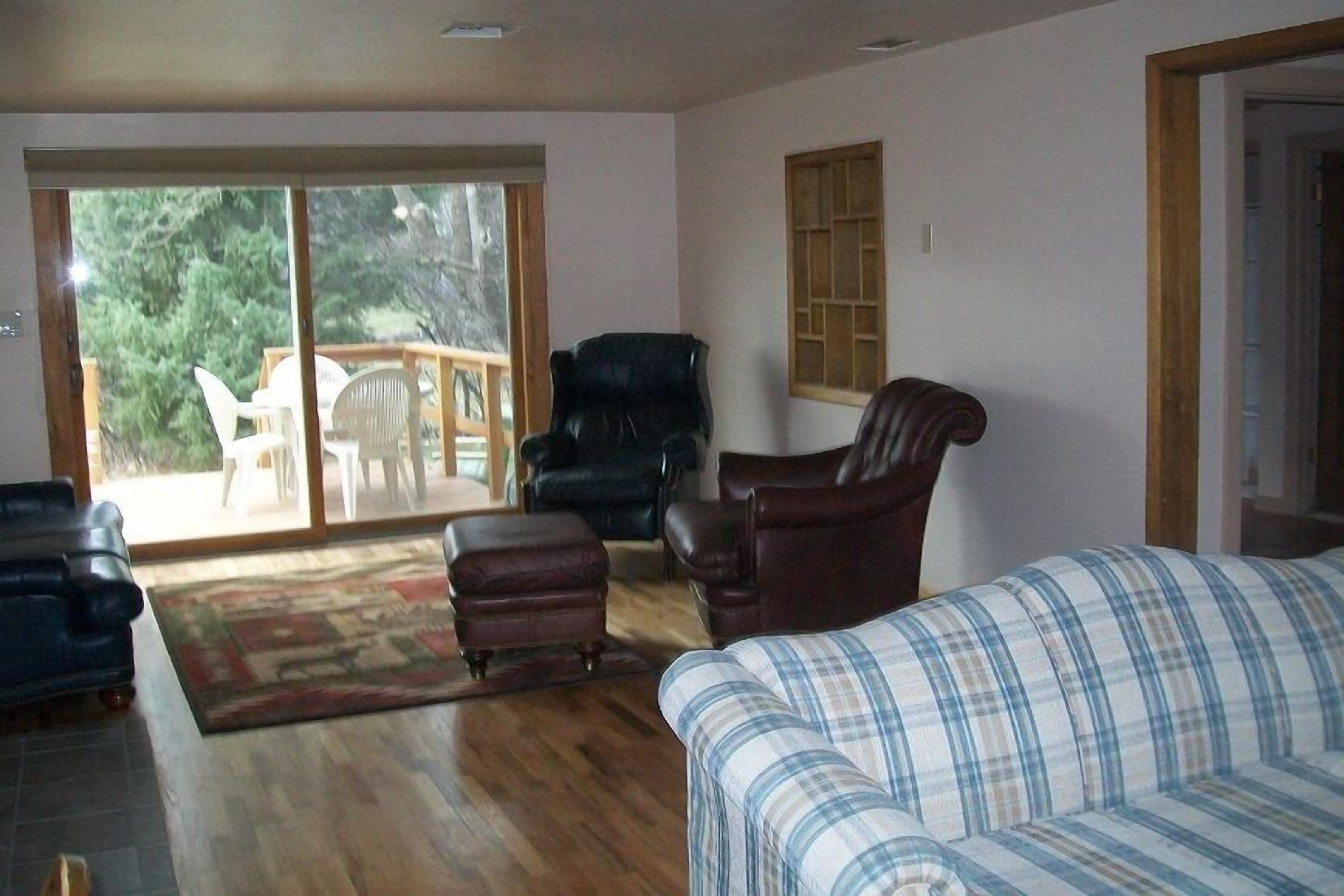 Fishing, Bird Watching, and Star Gazing on Fishtail Creek