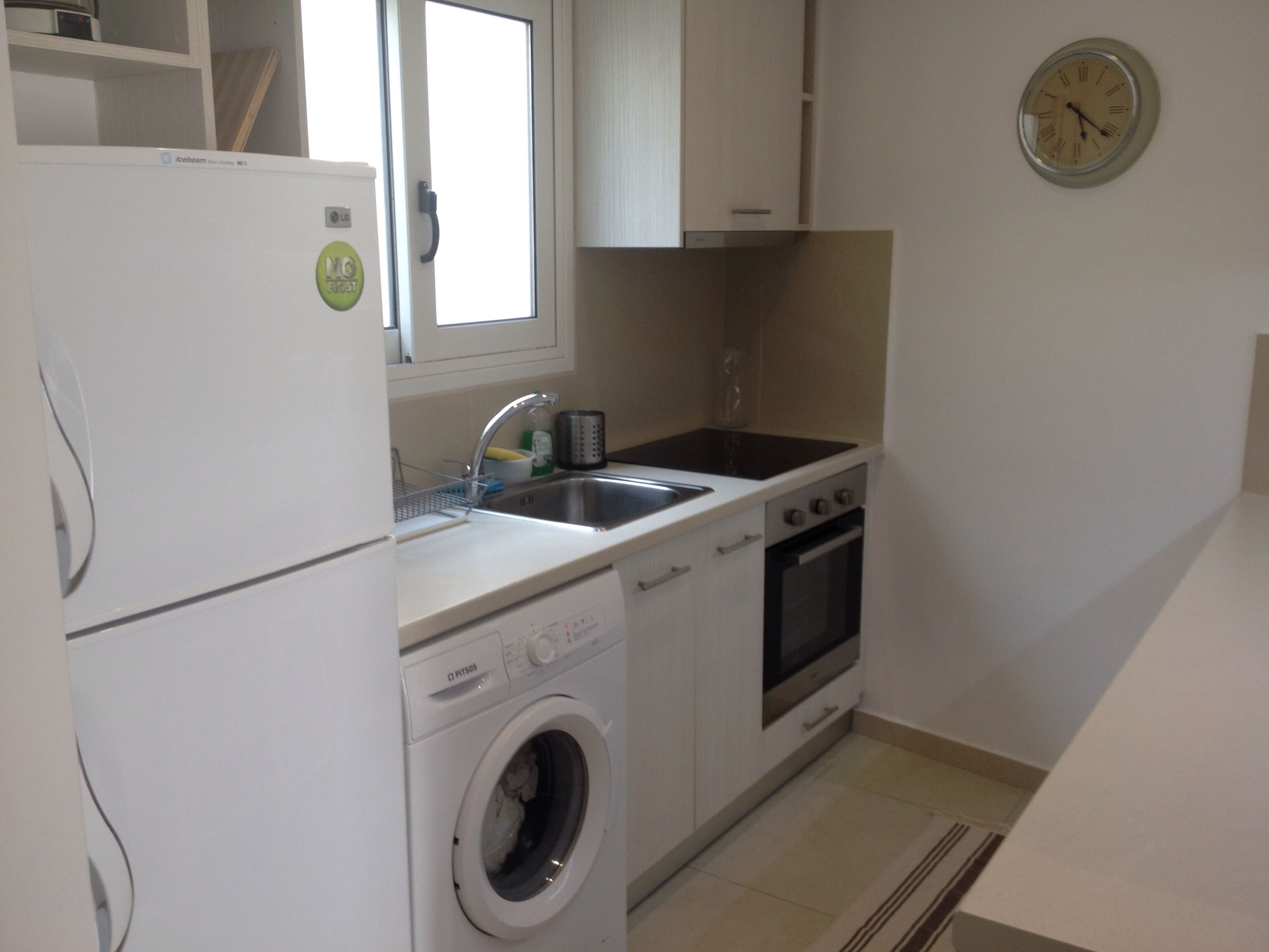 Luxurious,sunny, bright downtown apartment