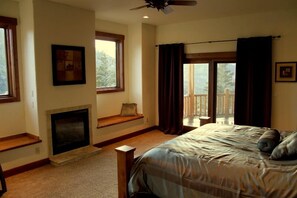 5 bedrooms, iron/ironing board, travel crib, free WiFi