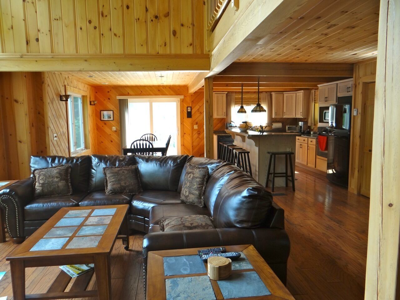 Waterfront, Private Beach, A/C, Near N. Conway, Skiing, White Mountains