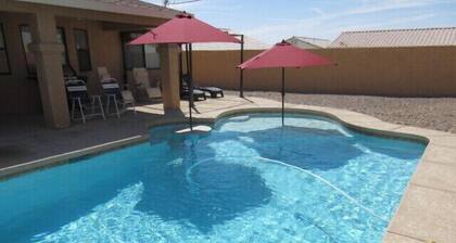 Lake Havasu Home with heated Pool, just 3 minutes from the Lake