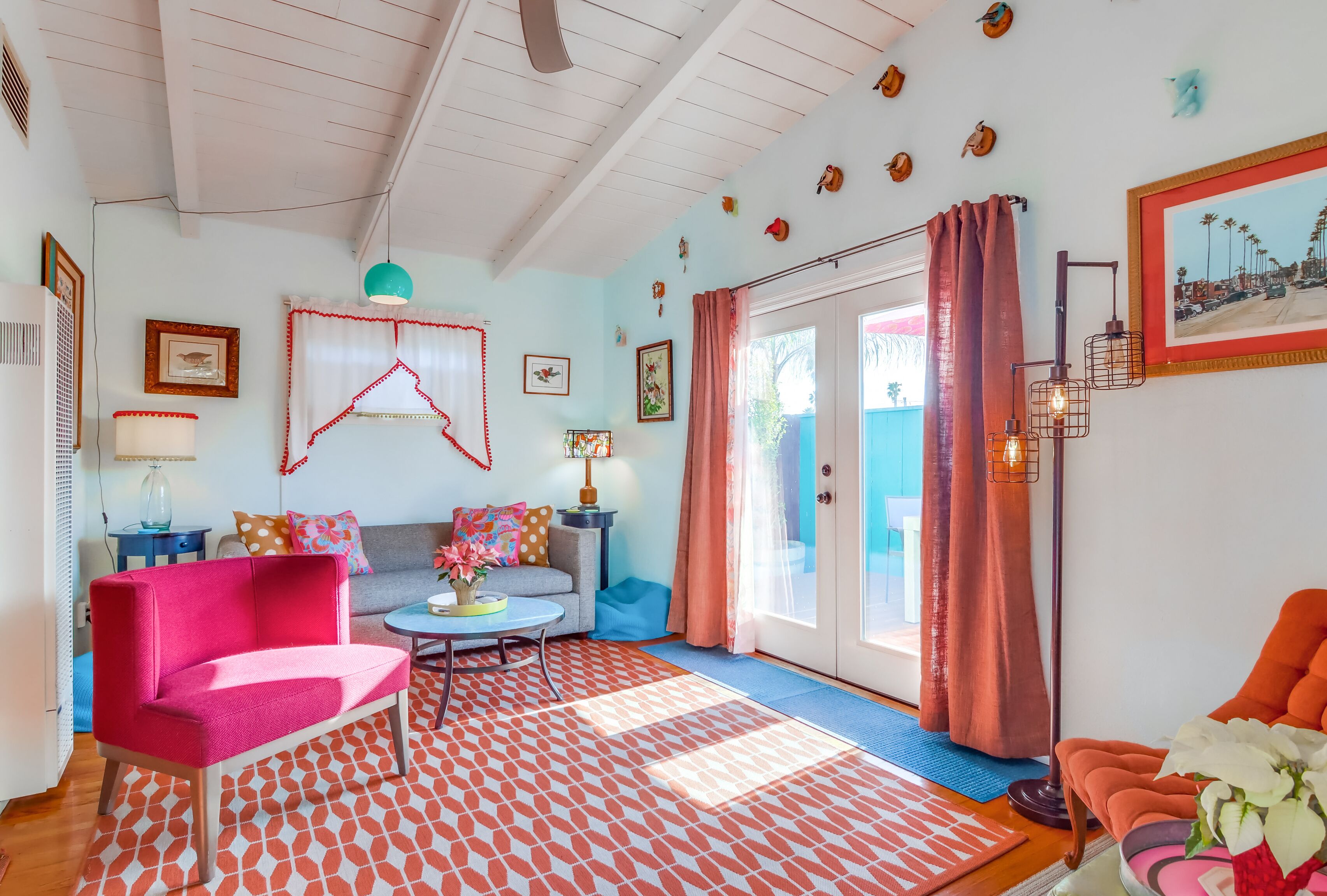 Quintessential Ocean Beach Cottage Just 1 Block From The Beach!