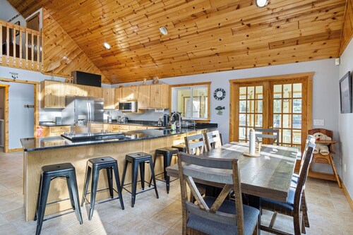 Lodge Getaway Suuri Perhekoti järven Holcombe Retreat & Event Center House