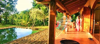 Jungle Retreat a House en la playa en el medio de la jungla