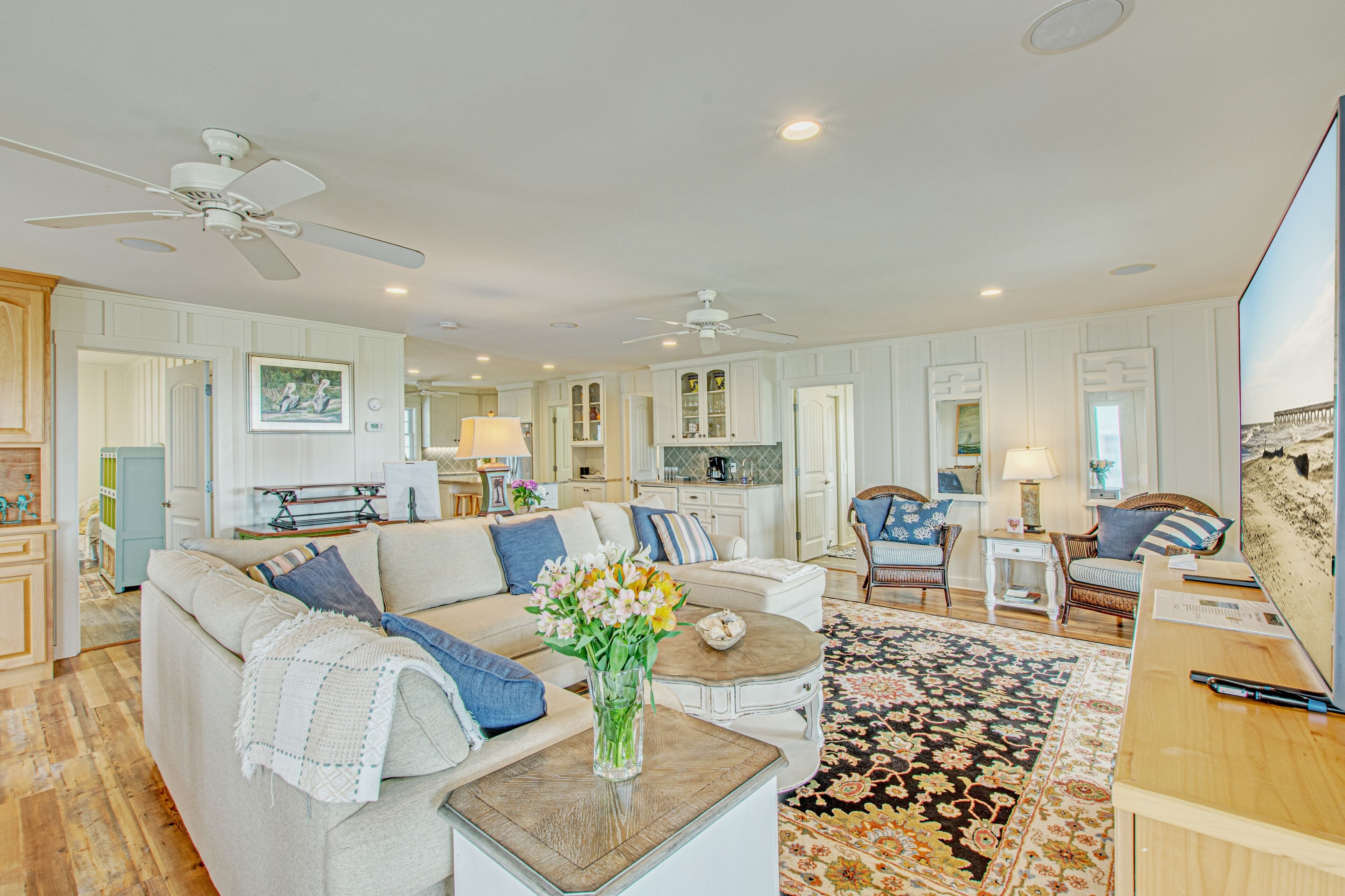 Ocean Front 6 Bedrooms