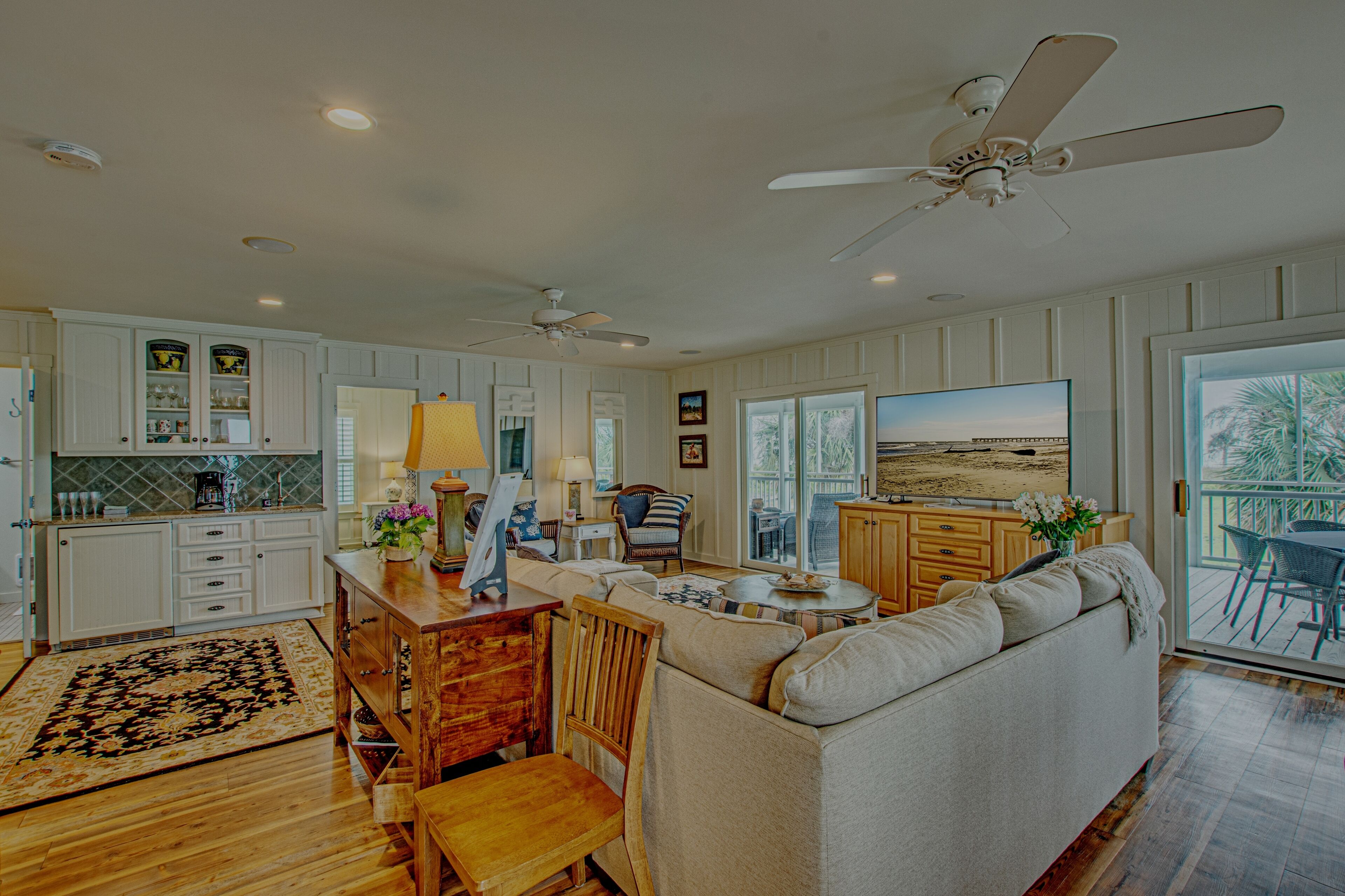 Ocean Front 6 Bedrooms