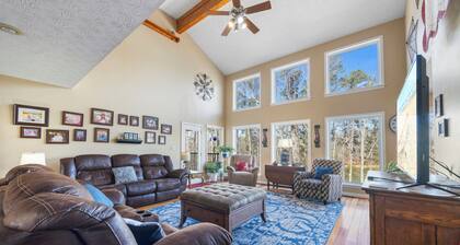 Syvänveden järvi-koti, perheystävällinen, lähellä UGA: ta ja Clemsonia, EI PUHDISTUSMAKSUA