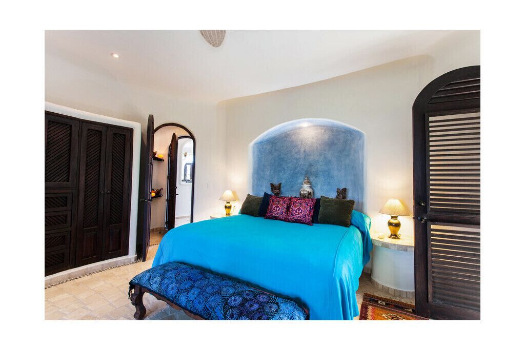 Casa Hafiz Bedroom with  patio & Kitchenette