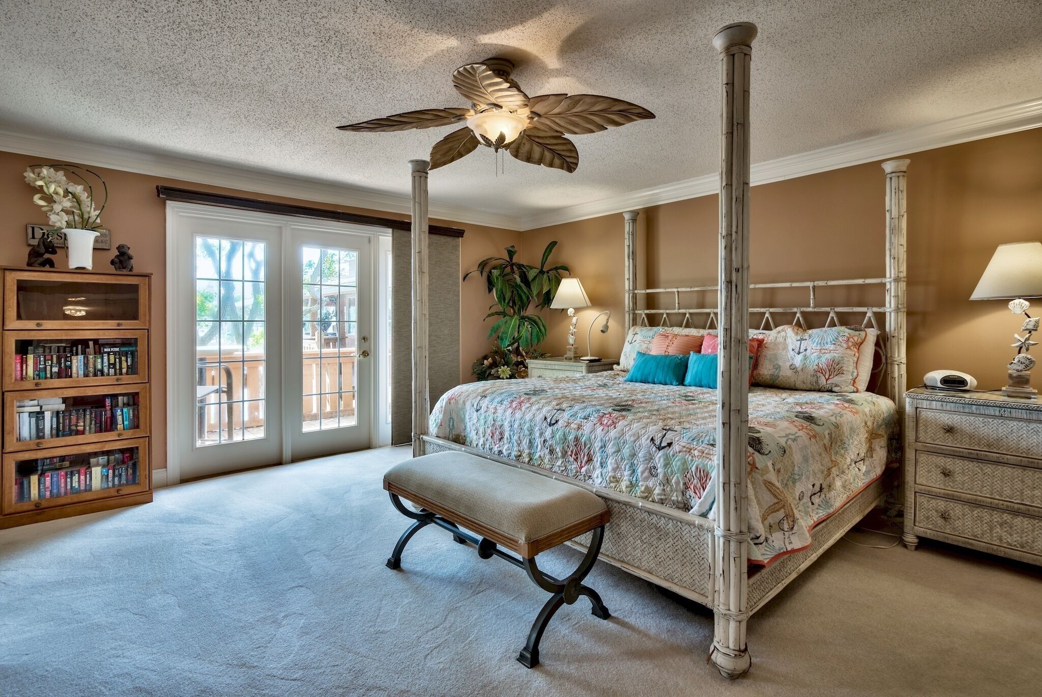 Dockside, Bring your Boat! Private Beaches, Full Outdoor Kitchen