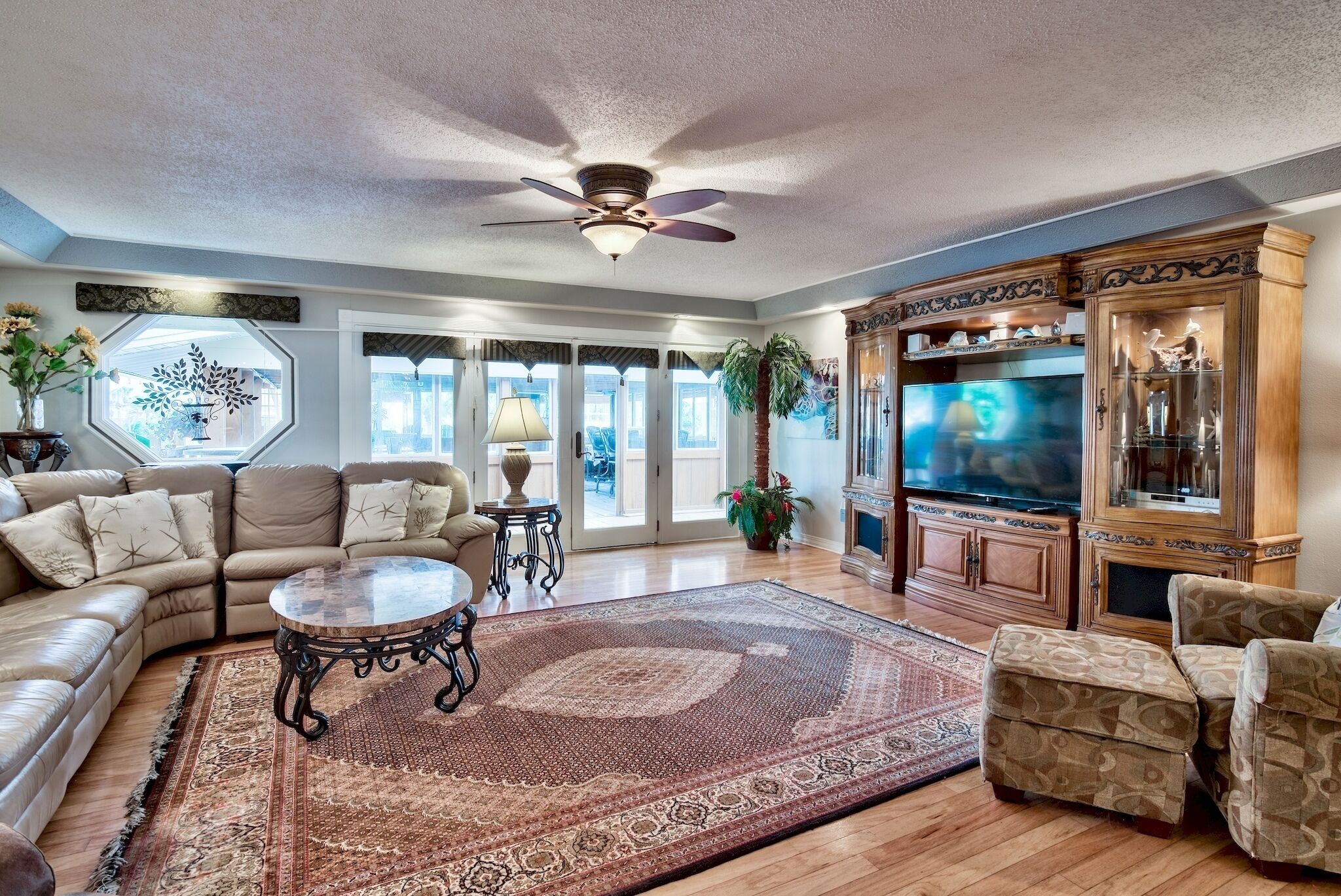 Dockside, Bring your Boat! Private Beaches, Full Outdoor Kitchen