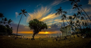 Beach nearby, sun-loungers, beach towels - Across The Street From The Best White Sand Beach In The Area! (Kailua-Kona)