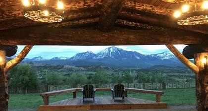 William's Place - Center of Paonia's Wine Country