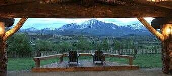 William`s Place - Center of Paonia`s Wine Country