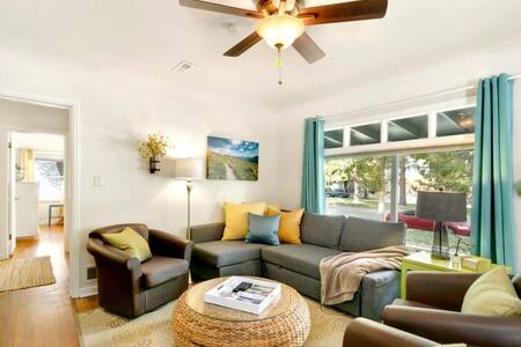 Best Location in Old Town! Home on Mountain Ave