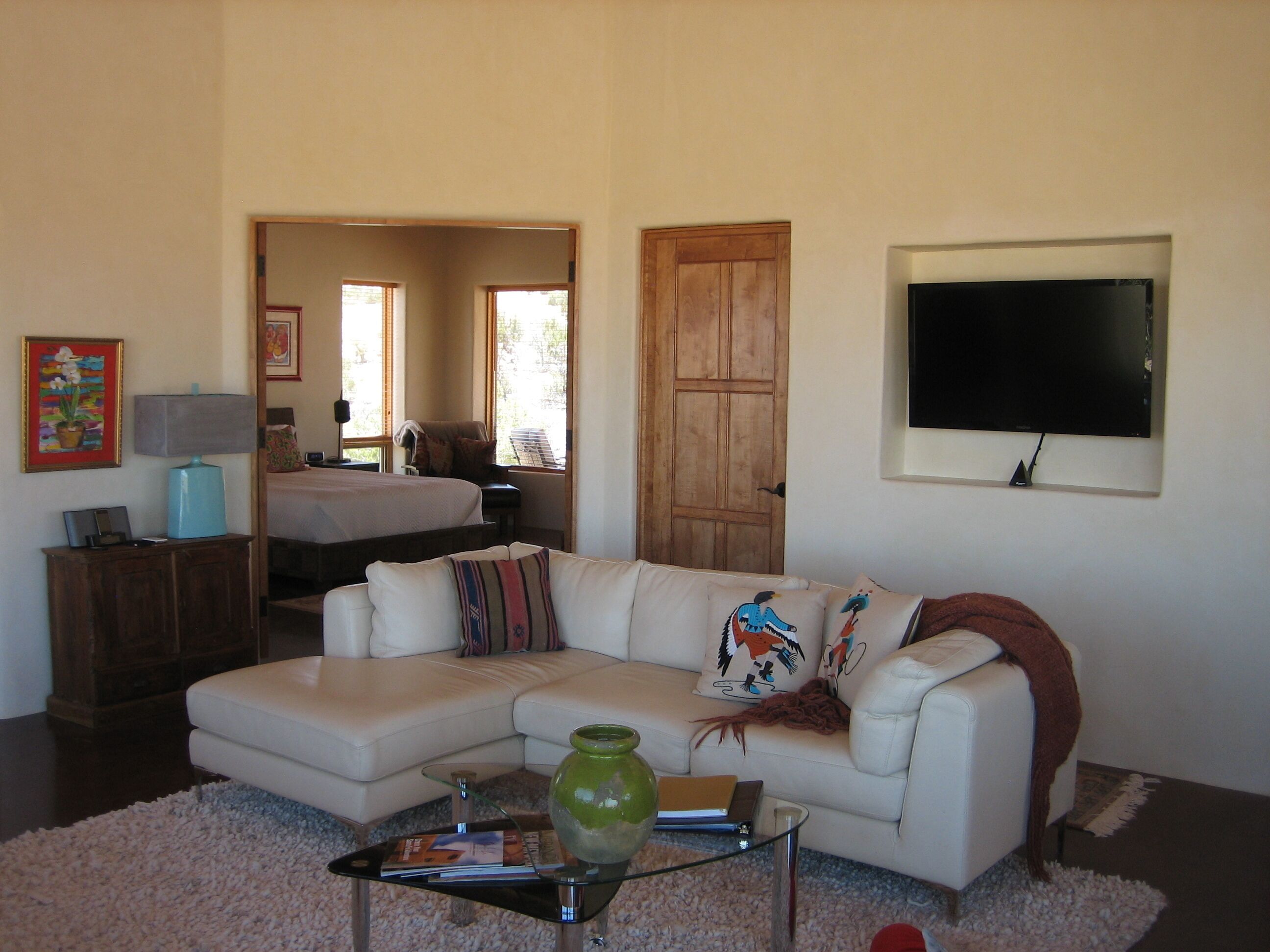 Beautiful Adobe Overlooking Ghost Ranch And Abiquiu Lake