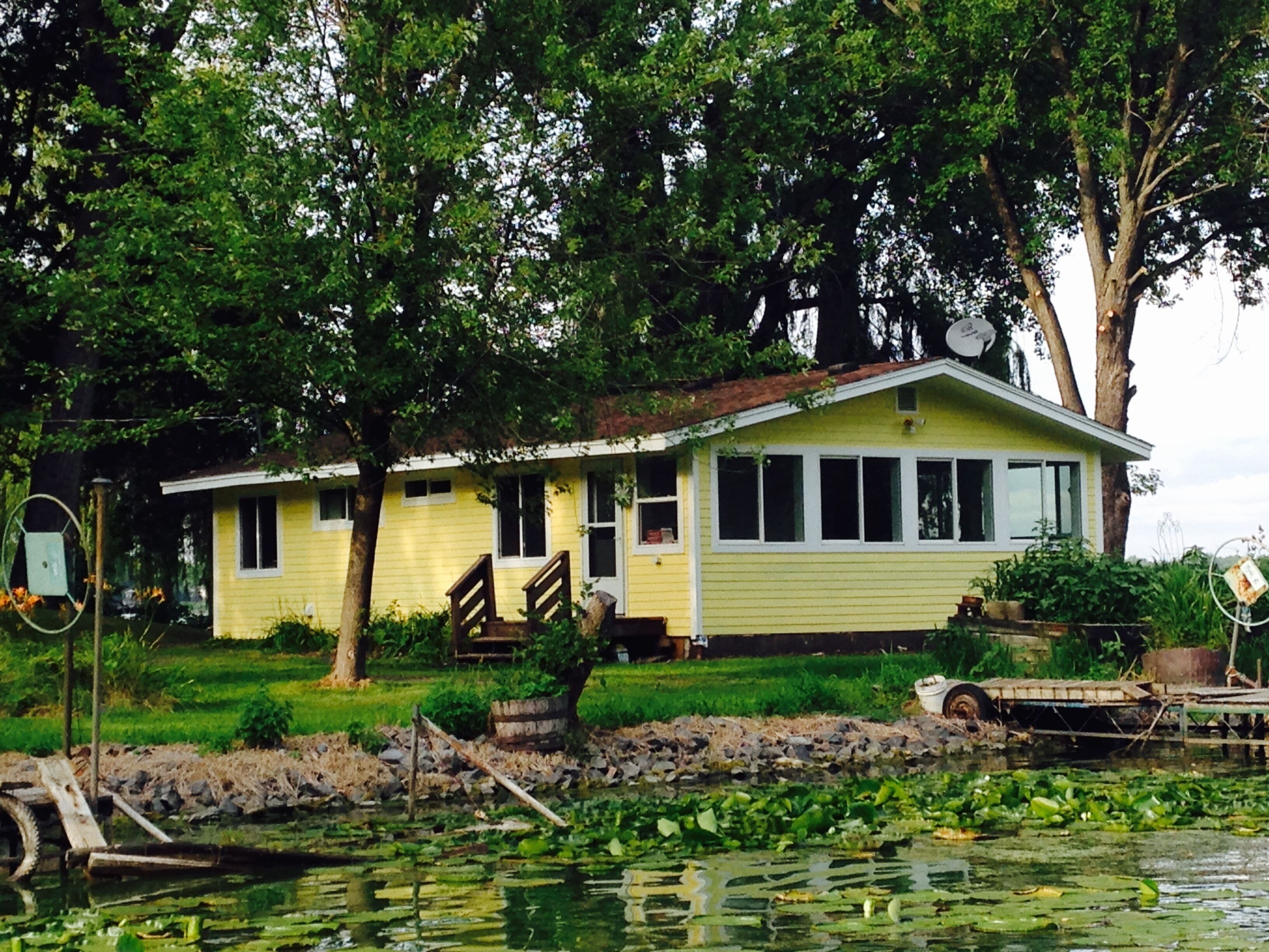New Cottage on Beautiful East Rush Lake-Just One Hour from Twin Cities!