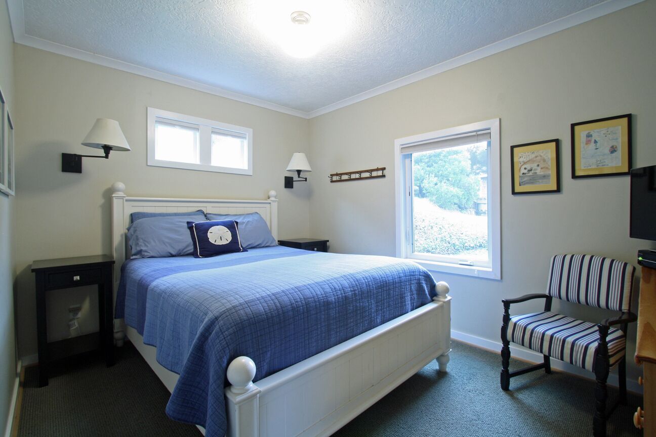 Amazing View - Haystack Rock and the Needles