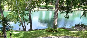 Water Front Cottage - Privat gjestgiveri med boblebad