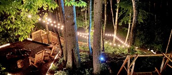 Hemlock Creek Hollow -700 Ft Cascading Creek, 2 Master Suites, close to BRP