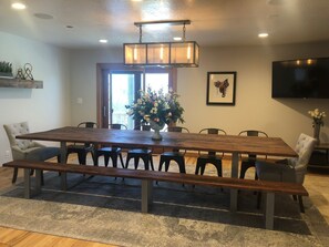 Dining - Ranch Cabin Mountain Views, Tennis Court, Fire Pit, Hot Tub, Family Reunions (Heber City)