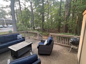 Terrace/patio - Villas Of Bethany West, Sleeps 6, Walk Or Shuttle To The Beach, Large Pool (Bethany Beach)