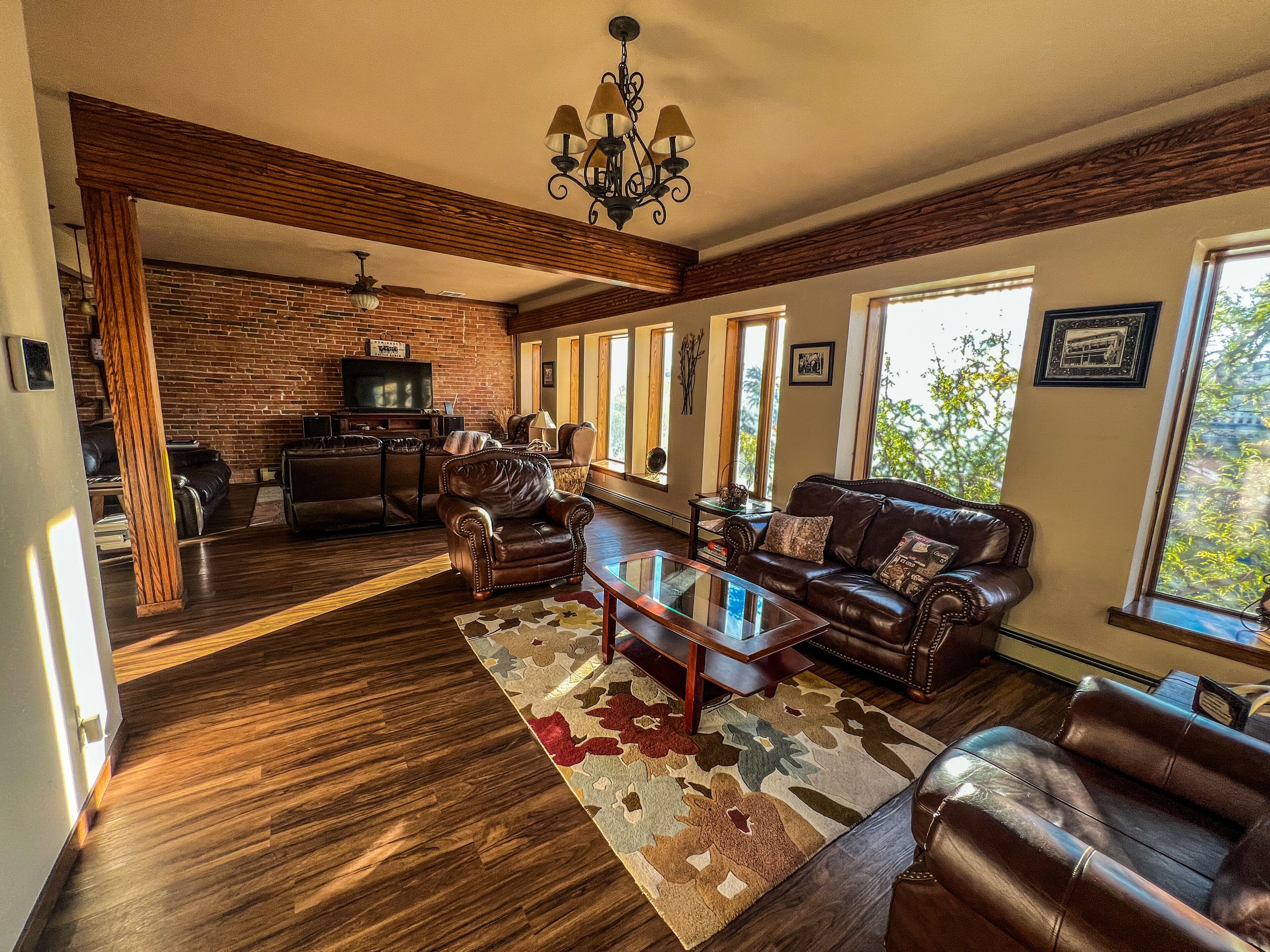 Smart TV, video games, DVD player, books