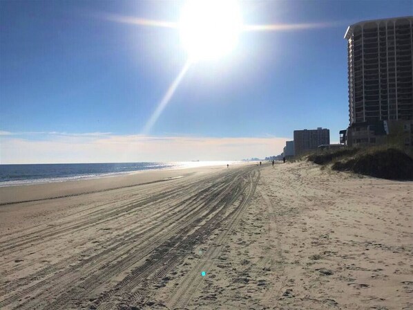 Beach nearby - Arcadian Dunes Building 27 unit 410 (Myrtle Beach)