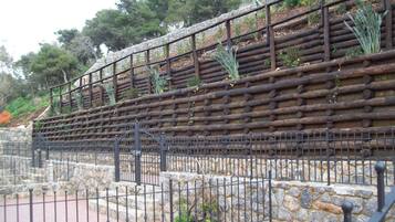 Enceinte de lâhĂ©bergement